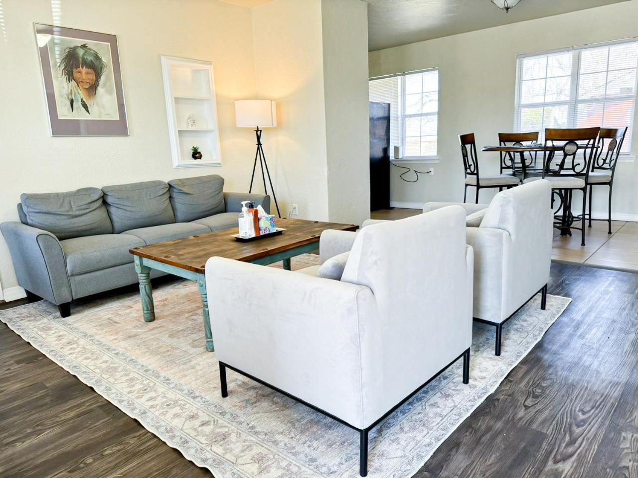 2br Family Getaway With Wifi Smart Tv #ta Ferienhaus Oklahoma Stadt