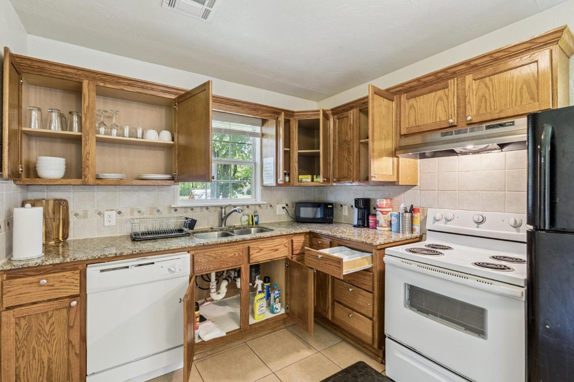 2br Family Getaway With Wifi Smart Tv #ta Ferienhaus