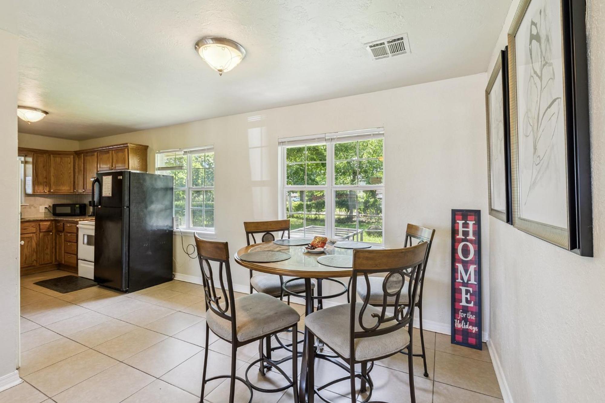 2br Family Getaway With Wifi Smart Tv #ta Ferienhaus